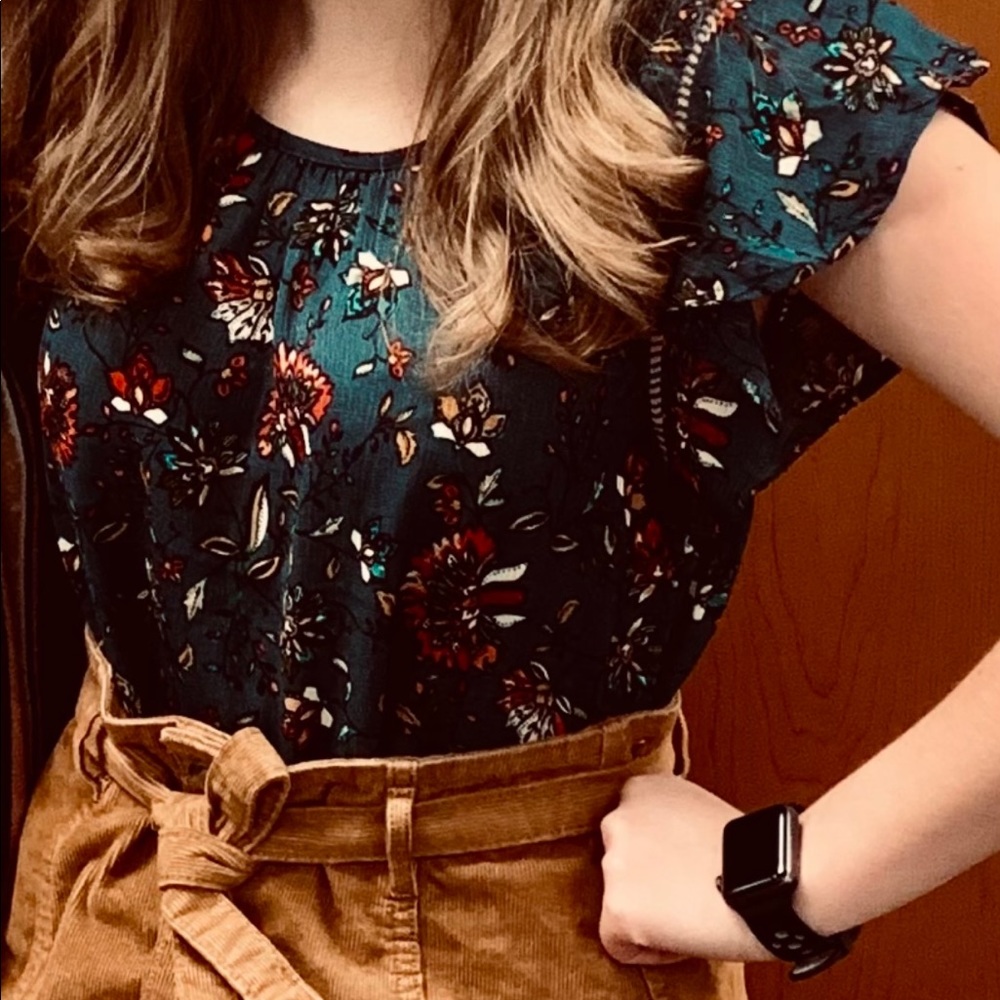 Floral Tied Dark Blue Flowy Sleeve Blouse